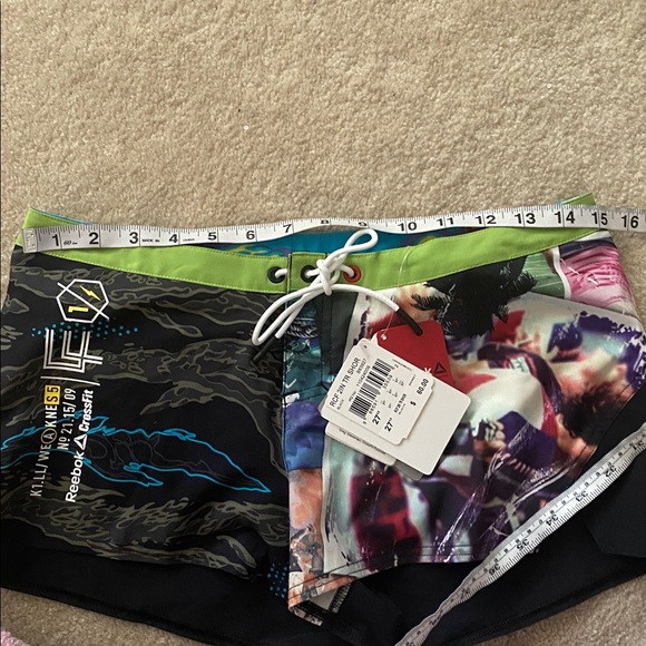 Reebok NWT CrossFit training shorts - Picture 14 of 14